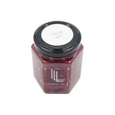Pot de confiture à la fraise
