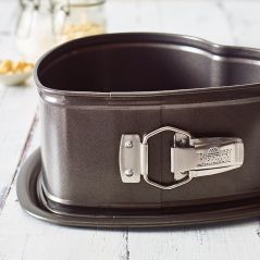 Moule Coeur avec Charnière 22 cm